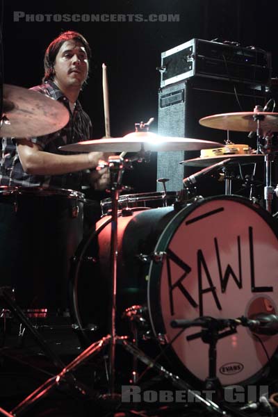 LOU BARLOW - 2010-02-03 - PARIS - Point Ephemere - 